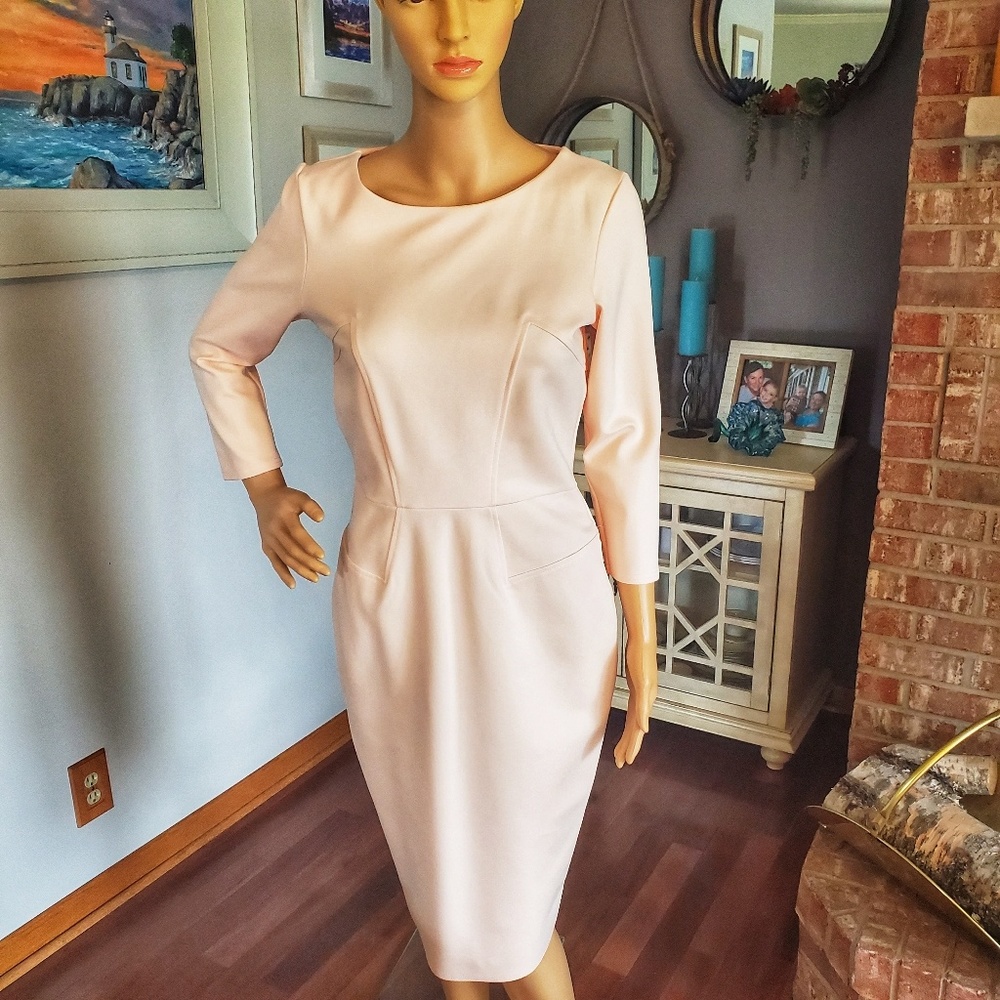 Closet London NWOT bodycon pale pink dress